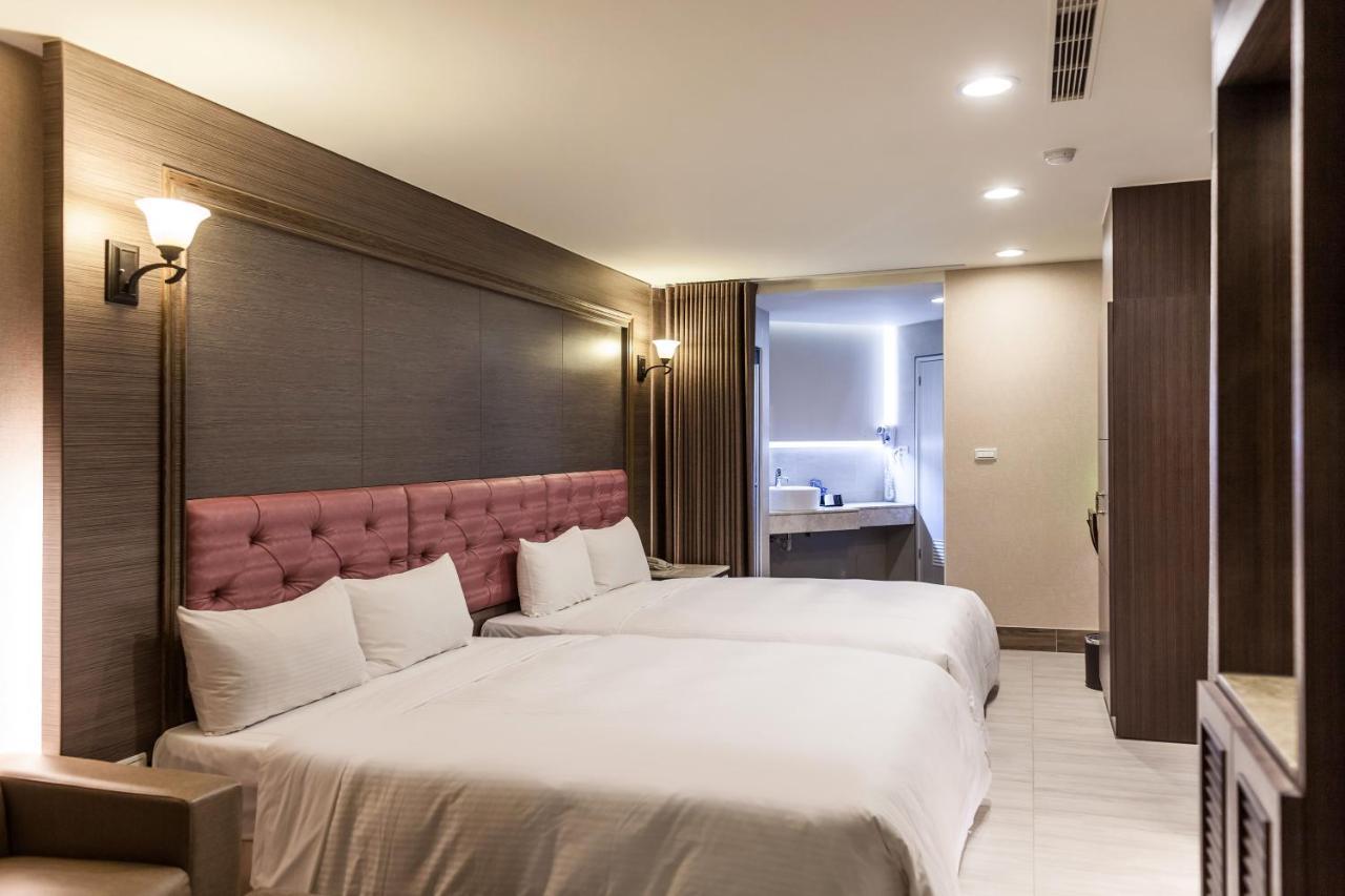Maple Hotel Second Branch Tainan Dış mekan fotoğraf